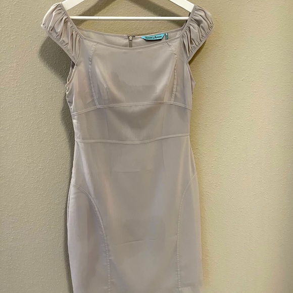 Guess Dress. Size 38 or 6 - Picture 1 of 9